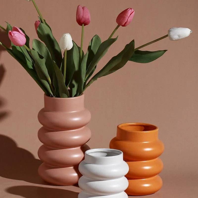 Minimalist red wall clock-Chunky Rolls Ceramic Vase