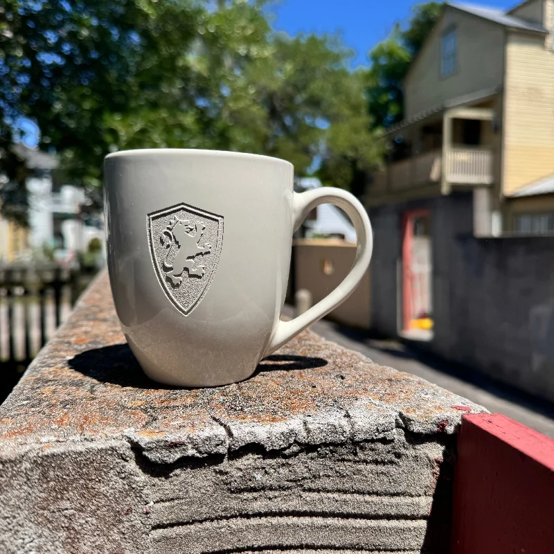 Embossed travel water cup-Cream Etched Shield Mug