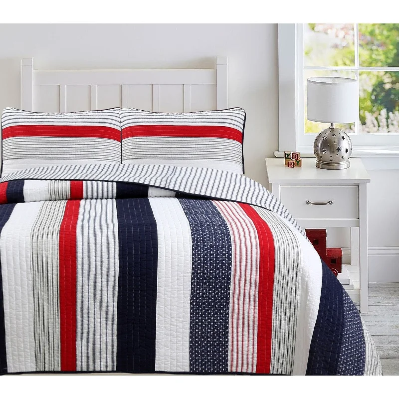 Modern swirl comforter-Cozy Line Liberty Patriotic Stripes Reversible Red Blue White Striped Patchwork Cotton Quilt Bedding Set