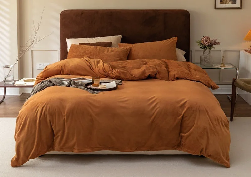 Plush velvet comforter-Velvet Bedding Set