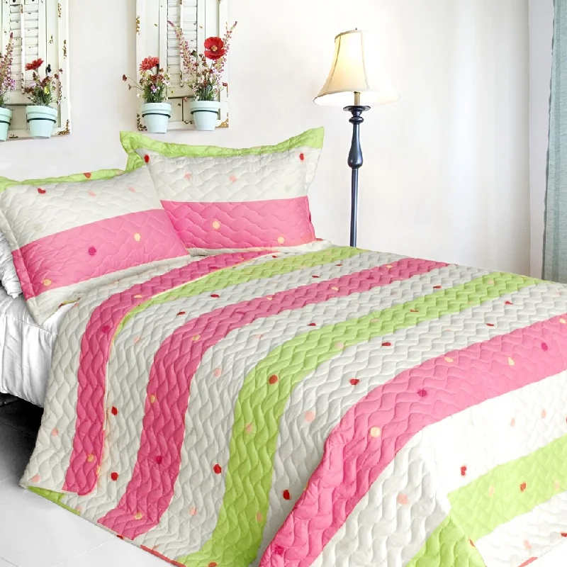 Thick cotton throw-Colorful Life Cotton 2PC Vermicelli-Quilted Patchwork Quilt Set (Twin Size)