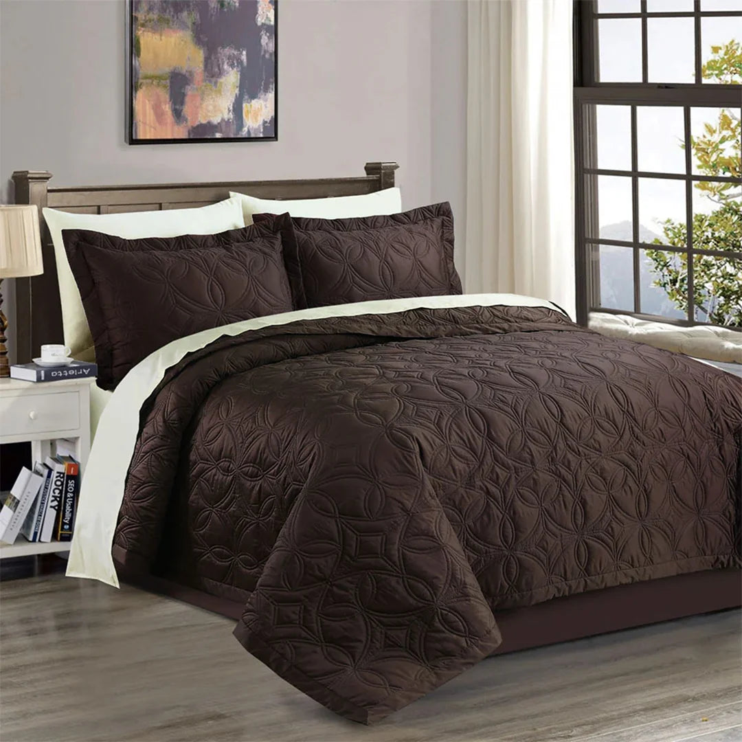 Crisp sateen pillowcase-Tracery Quilted Bedspread Set