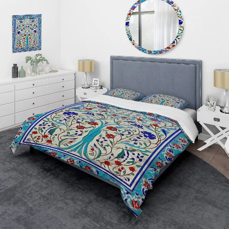 All-season microfiber quilt-Designart "Blue Tiled marocain door III" Abstract Tile Bedding Cover Set - Traditional Bed Set with Shams