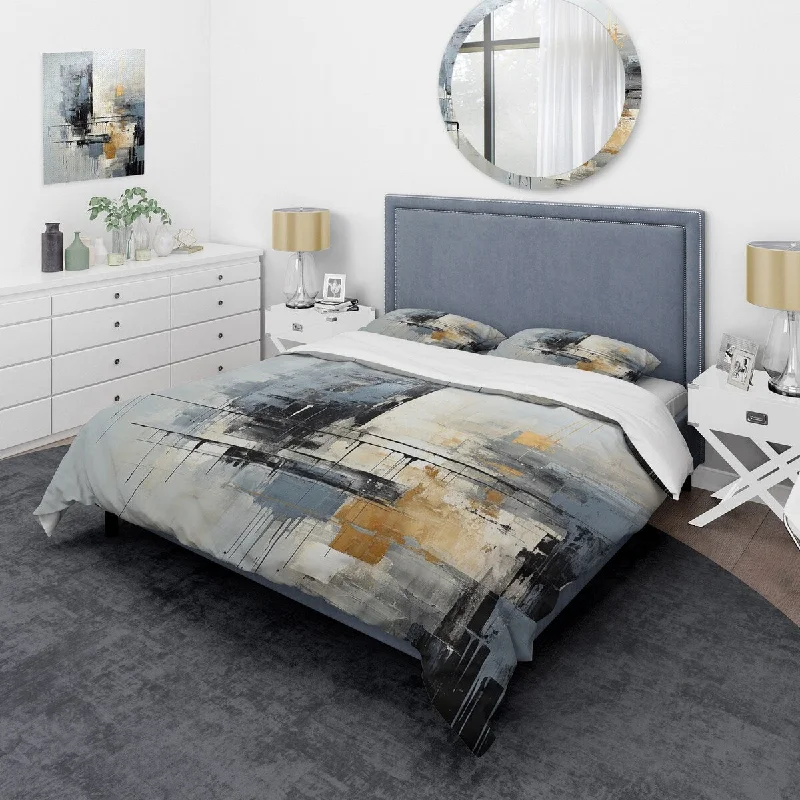 Thick cotton throw-Designart "Grey and white Abstract Cityscape 2" Abstract Collages Bedding Cover Set - Traditional Bed Set with Shams