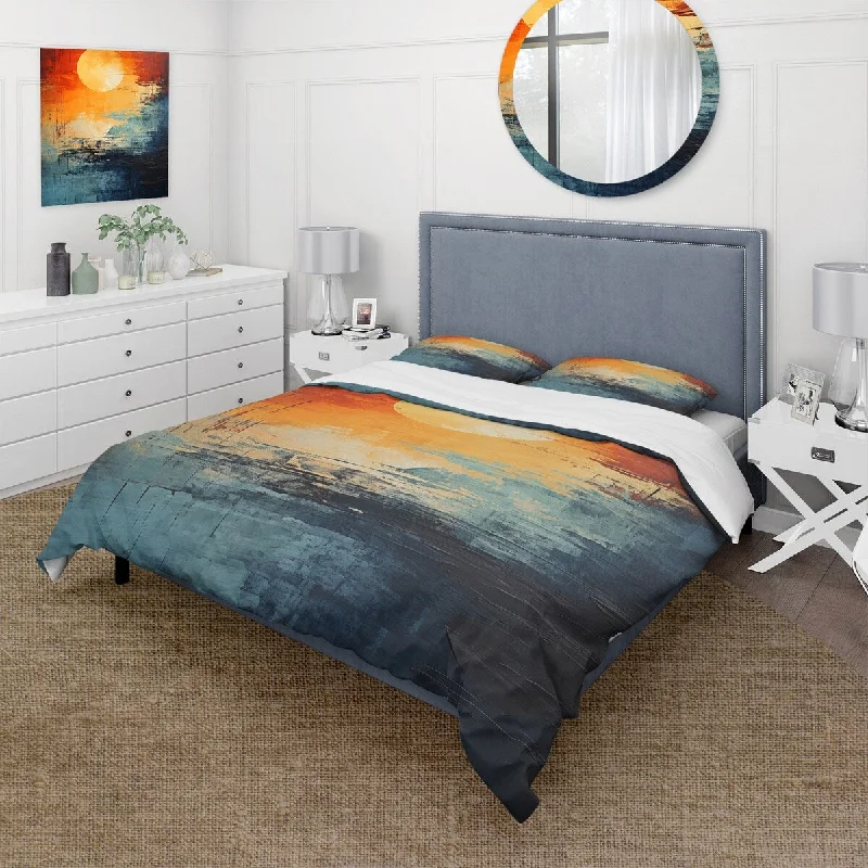 Luxe microfiber throw-Designart "Sunset Strip of coastal paradise IV" Coastal Minimalism Bedding Cover Set - Traditional Bed Set with Shams