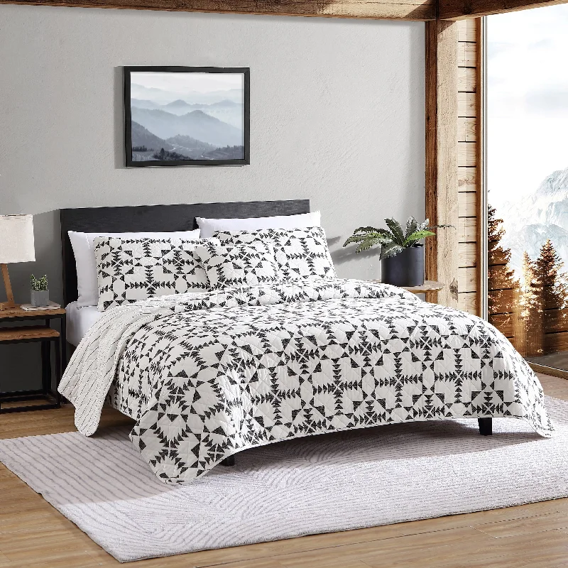 Reversible linen quilt-Eddie Bauer Arrowhead Cotton Charcoal Quilt Bonus Set