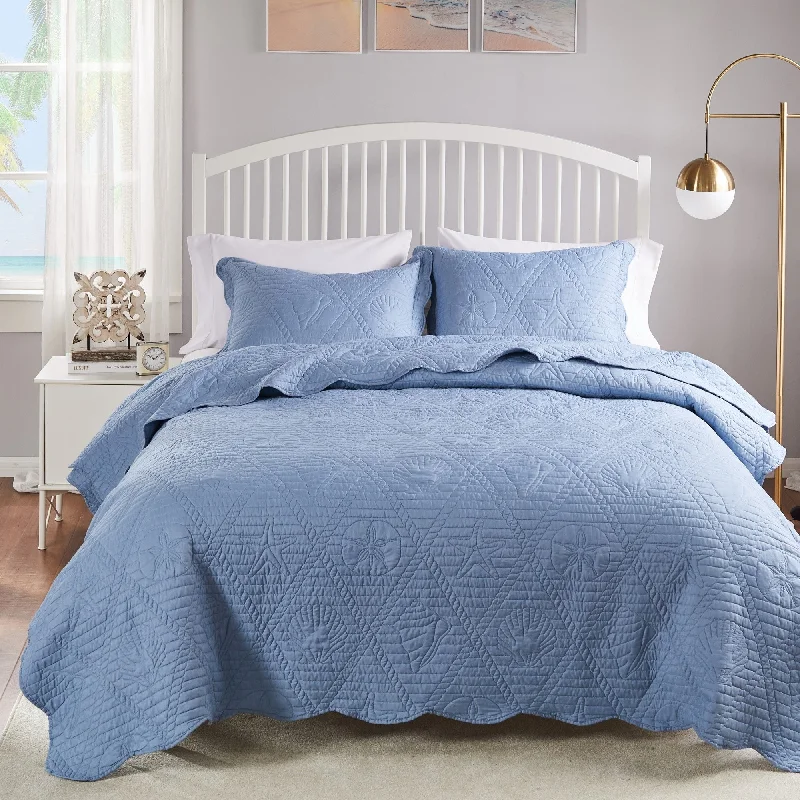 Luxe fleece bed throw-Greenland Home Fashions La Jolla Coastal Quilt Set with Nautical and Seashell Stitching