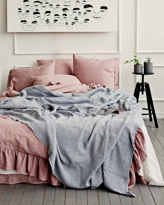 Breathable jersey bed sheets-Light gray waffle blanket