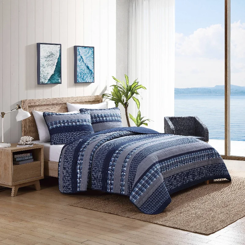 Warm fleece bed blanket-Nautica Addison Full/Queen Reversible Quilt And Sham Set