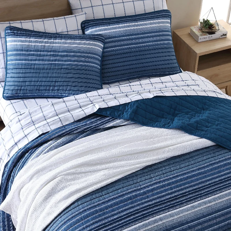 Breathable quilted blanket-Nautica Coveside Blue Twin Quilt-Sham Set