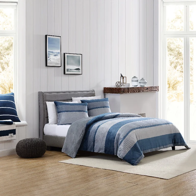 Plush chenille throw-Nautica Linden Twin Reversible Comforter And Sham Set