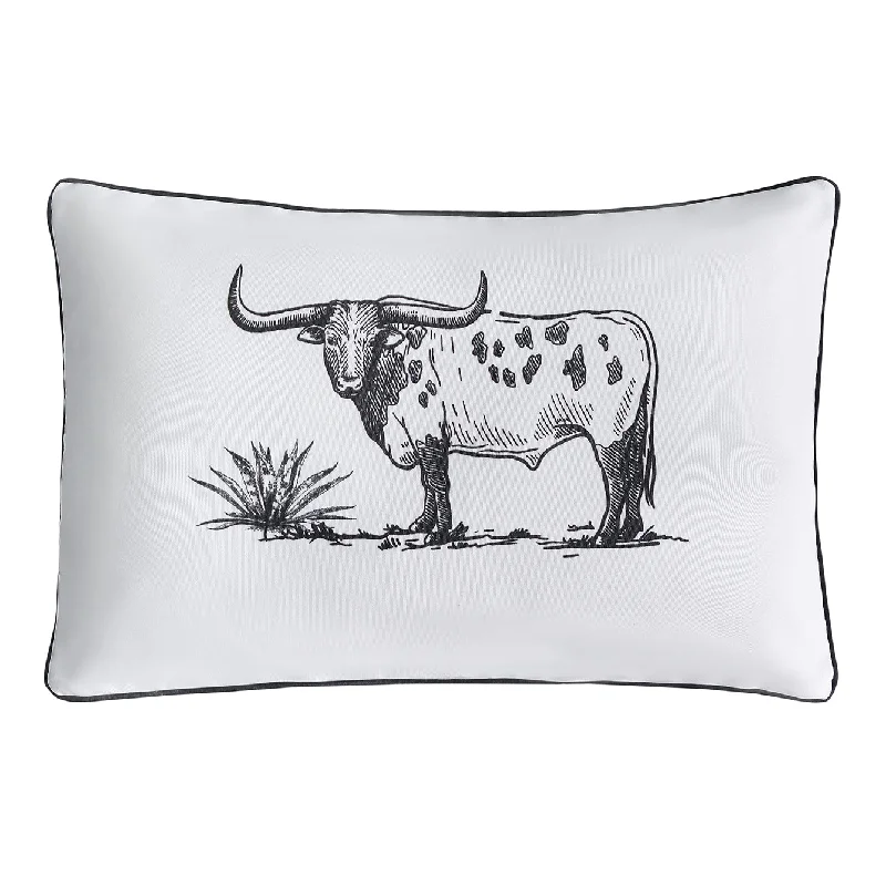 Plush velvet comforter-Ranch Life Steer Pillow