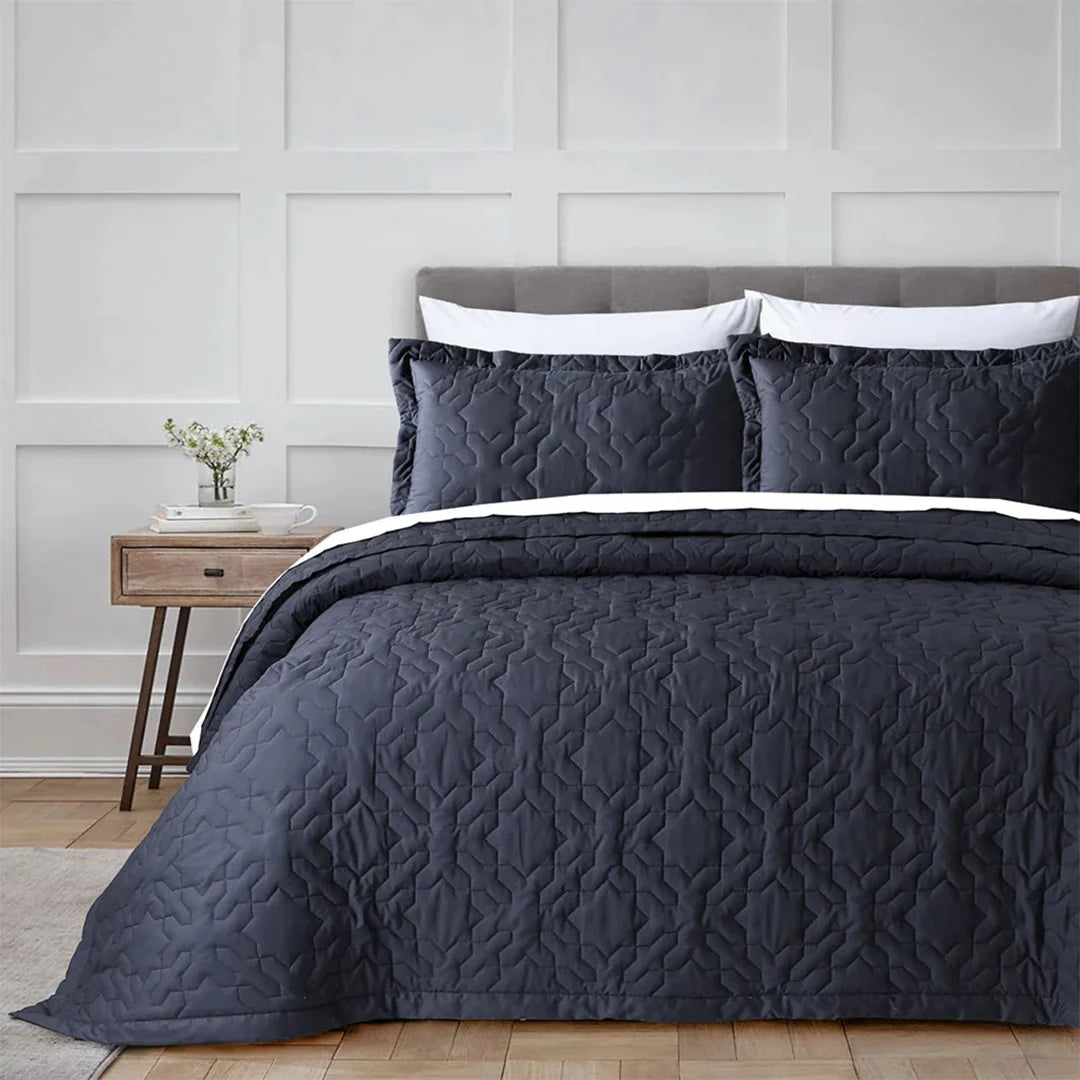 Warm chenille bed throw-Sirius Quilted Bedspread Set