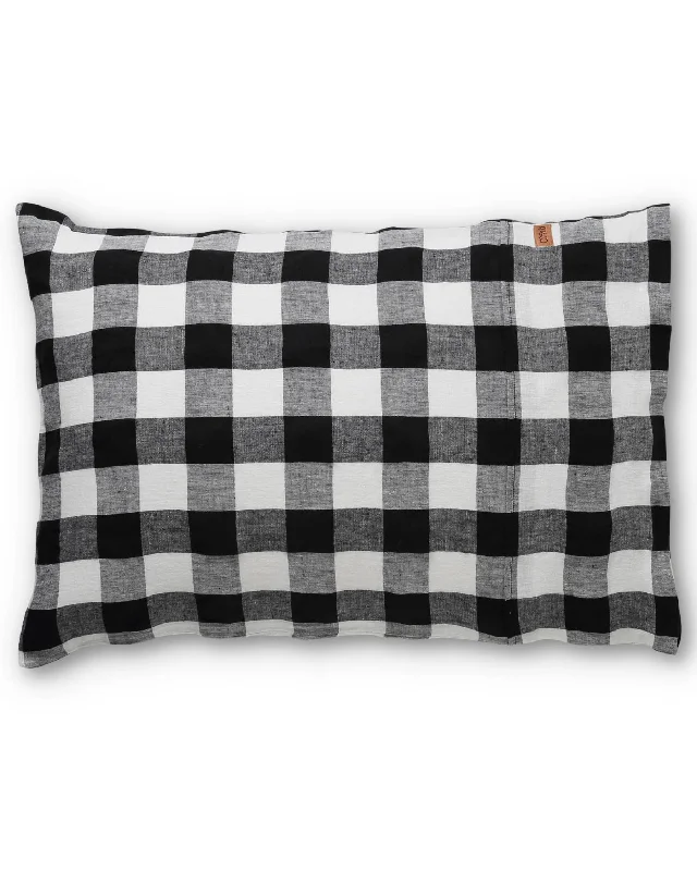 Reversible bamboo comforter-Black & White Gingham Linen Pillowcases