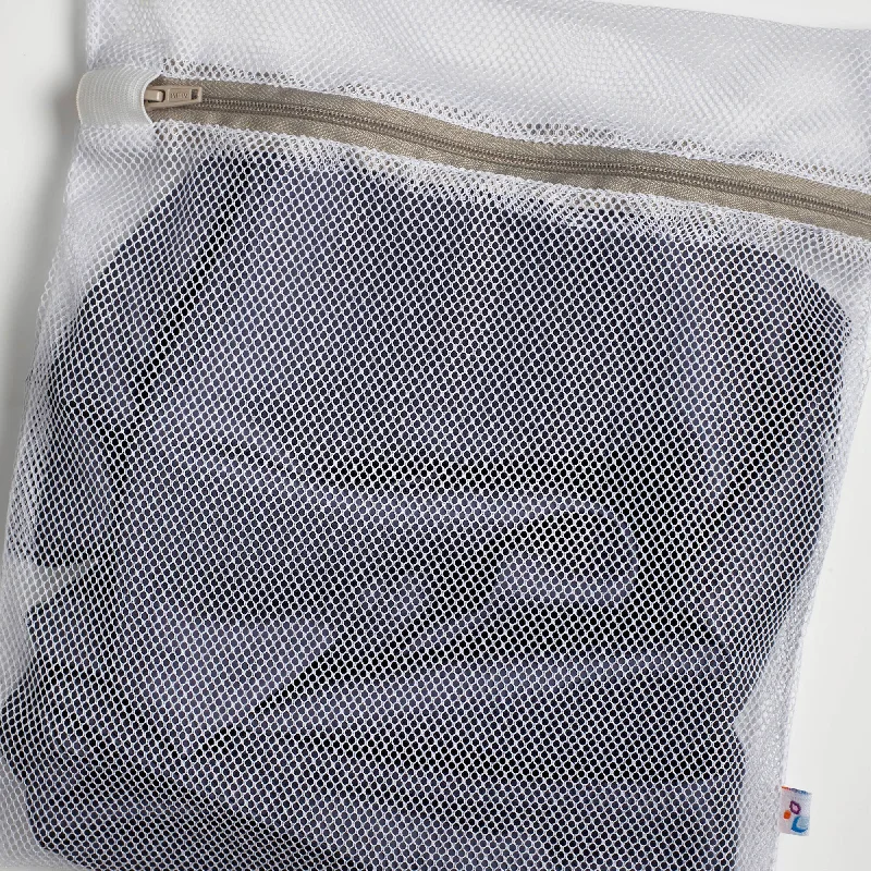 Non-slip bed pad-PureSilk Pillowcase Wash Bag